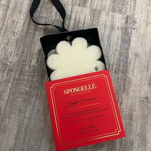 Spongellé Daisy Collection Sugar Dahlia Body Wash Infused Buffer